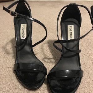 Steve Madden black heels